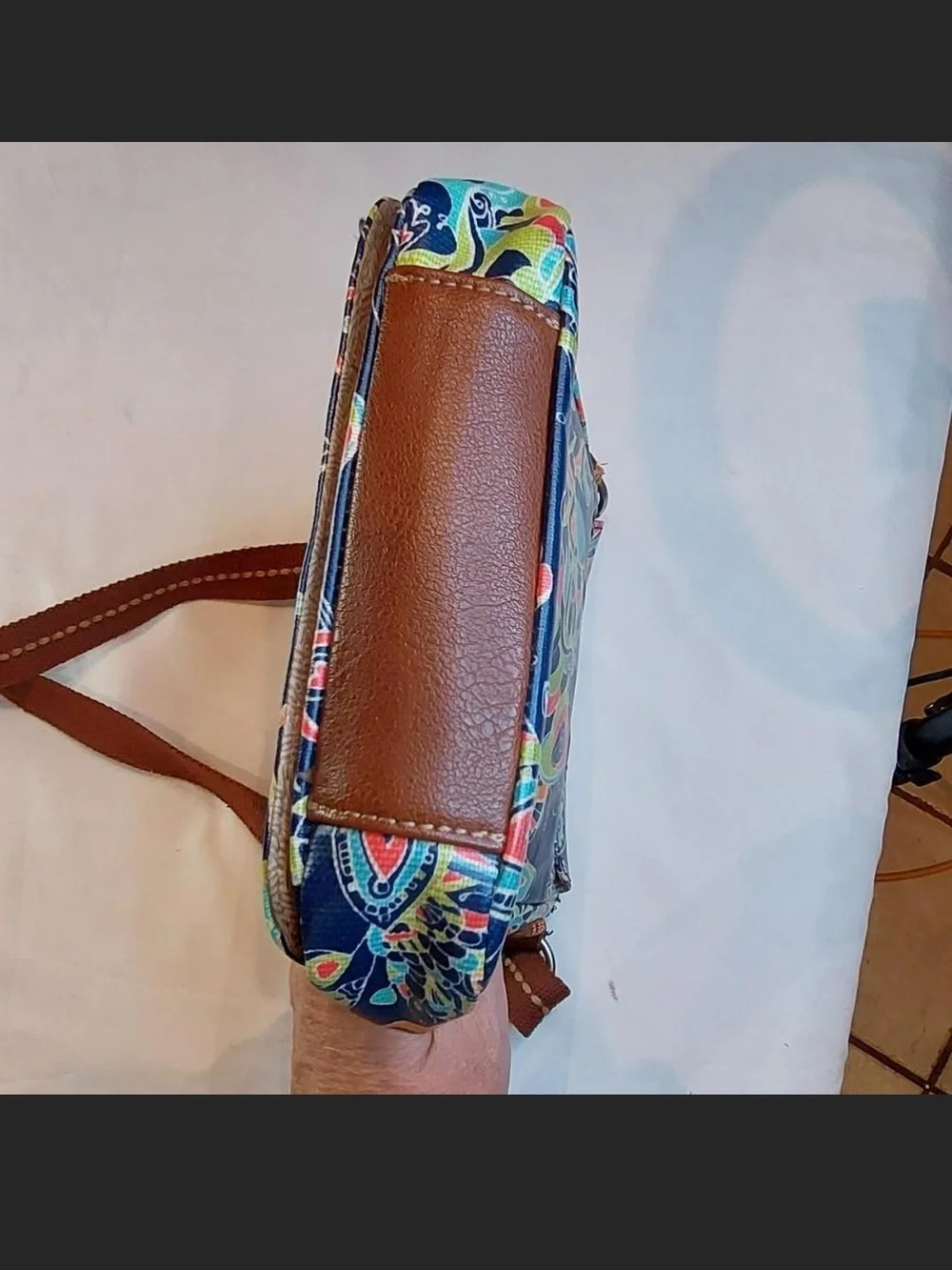 Sakroots Love Song Flap Crossbody Organizer Bag - EXCELLENT CONDITION